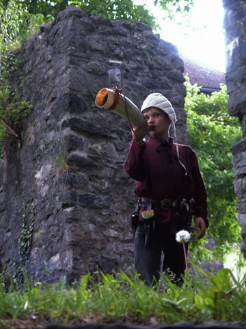 Knappe Fabian auf der Schattenburg in Feldkirch (Österreich)